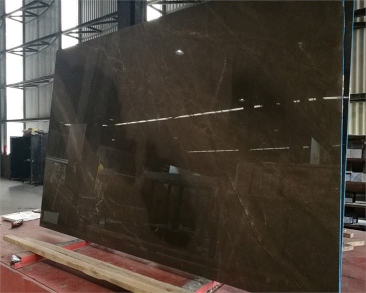 Gris Pulpis Brown Marble Slabs