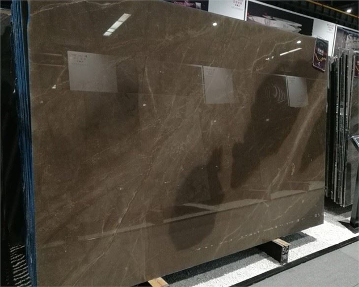 Gris Pulpis Brown Marble Slabs