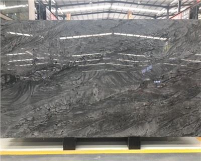 Črne wakanda quartzite plošče