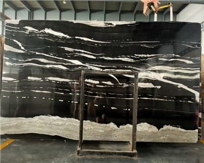Stroški črnega kvarcita in granita Casablanca