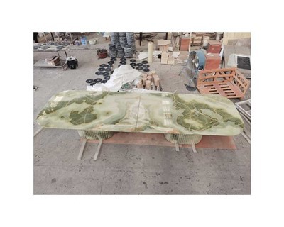 Miza Jade Green Onyx